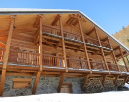 CHALET PROCHE MORZINE AVORIAZ GRANDE CAPACITE SPA SAUNA CHEMINEE CHALET PROCHE MORZINE AVORIAZ GRANDE CAPACITE SPA SAUNA CHEMINEE