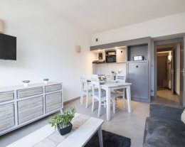 Joli studio 4 personnes sauna et piscine Saint Lary Village