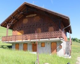 Les Sybelles / La Toussuire - Chalet au pied des pistes - 13 à 15 personnes Les Sybelles / La Toussuire - Chalet au pied des pistes - 13 à 15 personnes