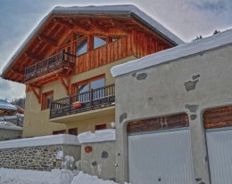 Chalet Jaune