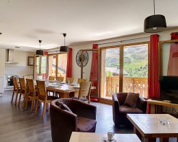 LES CRISTAUX LES CRISTAUX