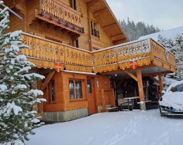 1/2 Chalet pour 6/8 personnes à Valfréjus