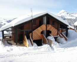 Neige et soleil sur la chaîne des ARAVIS - Mont Blanc
