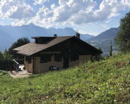  Chalet SAINT GERVAIS MONT BLANC 6 / 8 personnes . Proche centre  