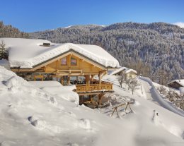 Skiez dans les Alpes depuis ce chalet 4 étoiles avec jacuzzi