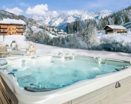 Sauna, jacuzzi, jardin plat - proche remontées & pistes