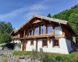 Chalet ''la grange à Henry'' jusqu'à 9 pers. avec sauna