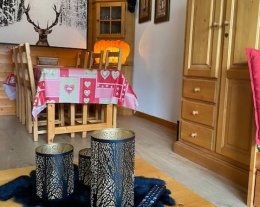 APPARTEMENT 6 PERSONNES  AVEC ACCES PISCINE