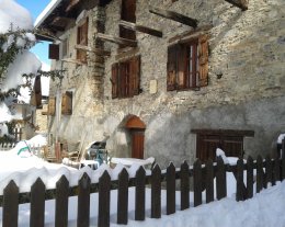 Les Montagnettes Les Montagnettes