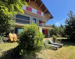 CHALET CENTRE STATION FONT ROMEU 8-12 PERSONNES
