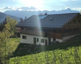 Grand Chalet d'Alpage 25 couchages - Confort exceptionnel en pleine nature - vues magnifiques 