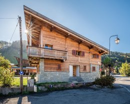 CHALET D'HÔTES AVEC SERVICES CROC BLANC 4 SAISONS MORZINE