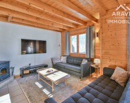 Chalet Rosa, chalet mitoyen, 8 personnes, 4 chambres, proche commerces et pistes !