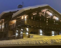 Chalet Whymper avec piscine (neuf) Megeve proche téléphérique Rochebrune, 8 minutes à pied du centre