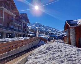 Appartement 7 personnes dans une residence 3 étoiles et piscine