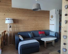 Appartement 80 m2 skis au pied Les coches