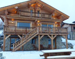 Chalet Lodge L'IZARD  hameau saint jean 