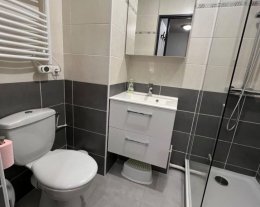 STUDIO CABINE REFAIT À NEUF
