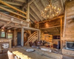 MEGEVE Chalet traditionnel en bois au cœur des montagnes de Megève – 8 personnes