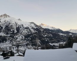 T4 duplex - 8 personnes - 58 m² T4 duplex - 8 personnes - 58 m²