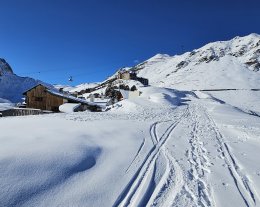 La Bergerie, 8-10 personnes, vue panoramique, déco montagne, skis aux pieds  