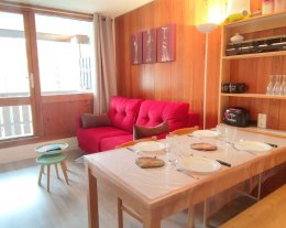 2 PIECES RENOVE HAMEAU