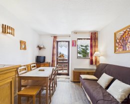 Studio cabine à 50m des pistes avec parking, exposition Sud Studio cabine à 50m des pistes avec parking, exposition Sud