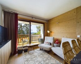 Studio entièrement refait à neuf en plein centre station Studio entièrement refait à neuf en plein centre station