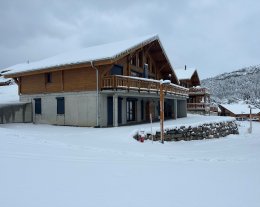 Bas de chalet appartement neuf de 85M2