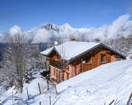 Chalet Lolospeed