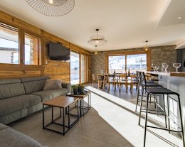 Appartement 12 personnes avec jacuzzi dans une résidence neuve au pied des pistes
