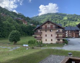 STUDIO CABINE 4 PERSONNES