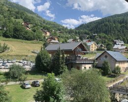 STUDIO CABINE 4 PERSONNES
