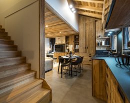Appartement duplex neuf en hyper centre station - 6 personnes