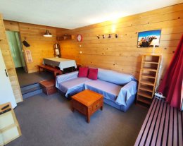 2* APPARTEMENT FRONT DE NEIGE VUE PISTE
