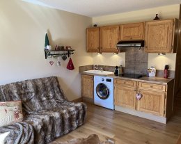 2 PIECES COSY HAUTEURS STATION                        2 PIECES COSY HAUTEURS STATION