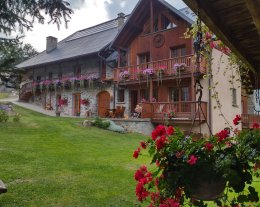 LA MAISON DE LOUISE