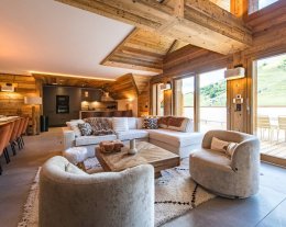 Appartement 12 personnes avec jacuzzi et sauna sur le front de neige