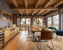 Séjour en montagne avec sauna, jacuzzi et écran de cinéma