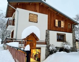 Chalet pic vert 