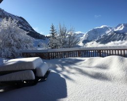 Grand chalet pied des pistes domaine de l’Alpe d’Huez