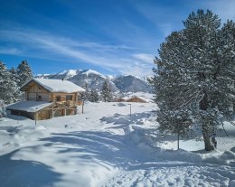 Élégant chalet pour 10 avec poêle à bois à Font-Romeu
