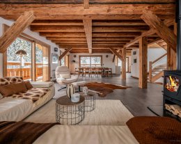 Chalet skis aux pieds pour 10 à Saint-Gervais avec spa