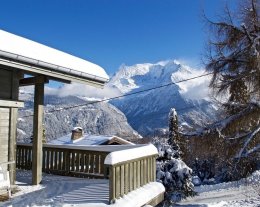 Magnifique chalet face au Mont-Blanc (8 à 12 personnes)