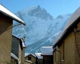 studio pour 4 personnes avec balcon face à la Meije