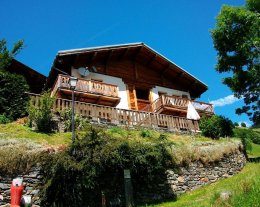 Chalet la roche parstire