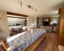 La Ferme de GAYRI (de 4 à 14 personnes) avec Sauna et Jacuzzi La Ferme de GAYRI (de 4 à 14 personnes) avec Sauna et Jacuzzi