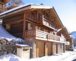 CHALET DEMPURE CHALET DEMPURE