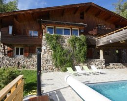 LE GRAND CHALET 420 M2 - PISCINE D'ETE SAUNA BILLARD