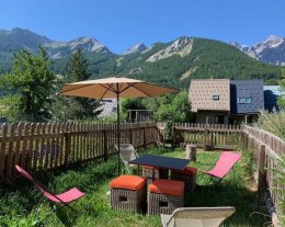 L'EDELWEISS *** à 200 m des pistes, des Grands Bains et des commerces, séjour sans voiture